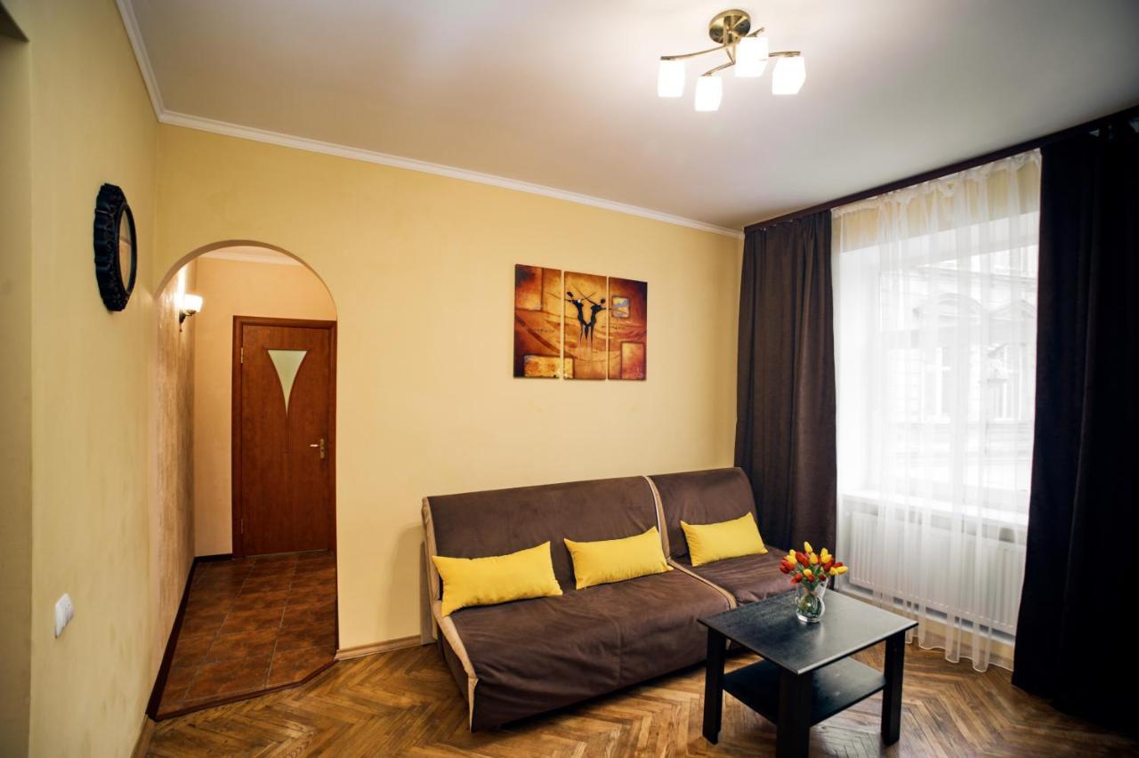 Apartments Near Potocki Palace Lwów Zewnętrze zdjęcie