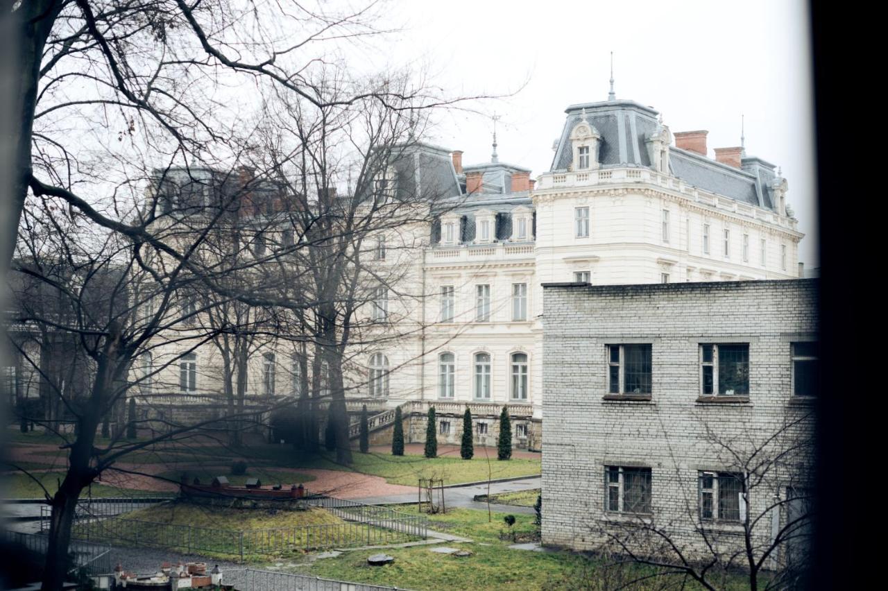 Apartments Near Potocki Palace Lwów Zewnętrze zdjęcie